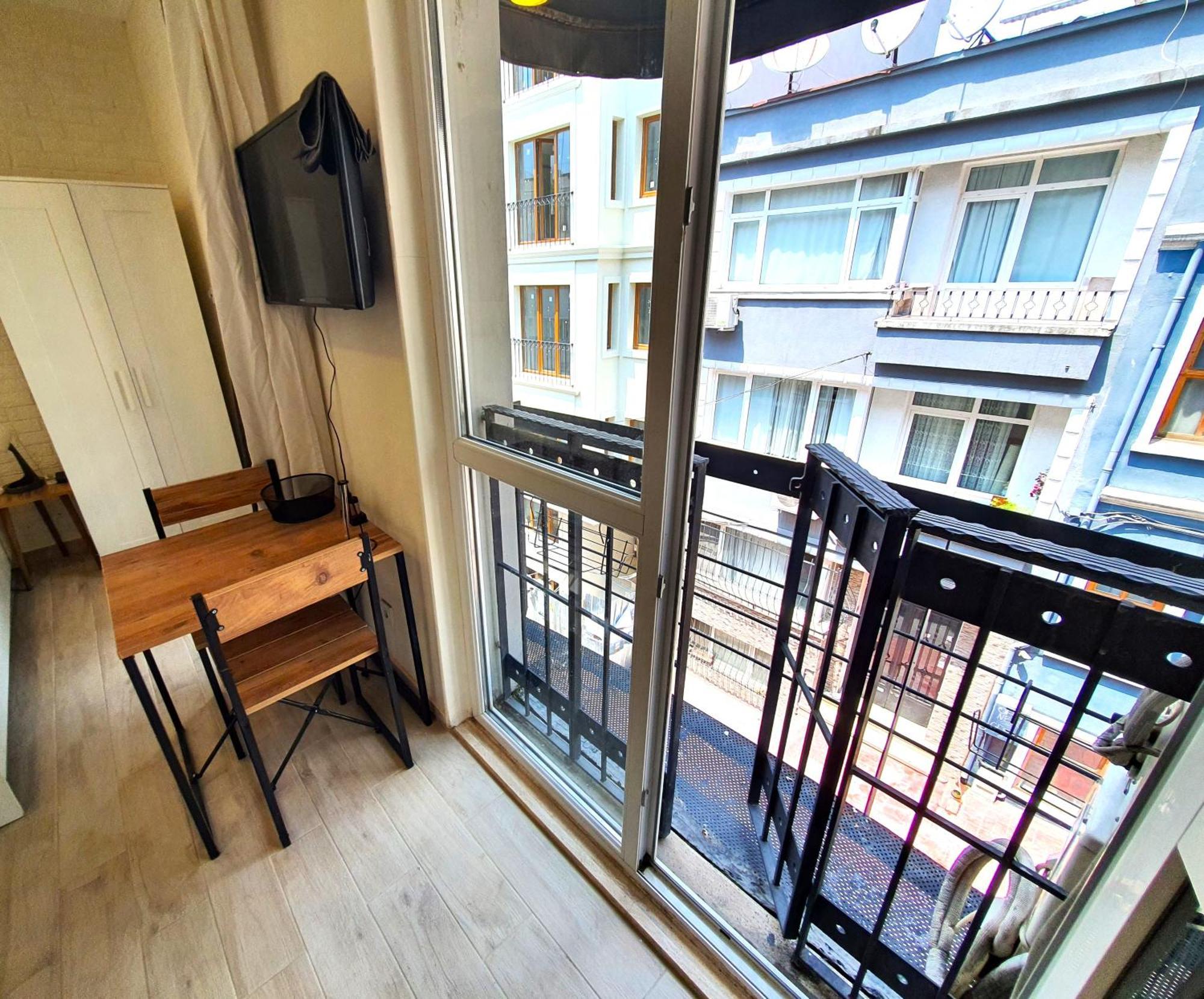 Luxury Suites In Cihangir The Best Part Of Taksim City Center Istanbul Exterior photo